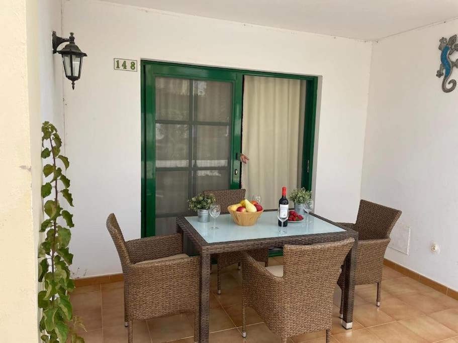 Puskas Apartman Costa De Antigua Bagian luar foto